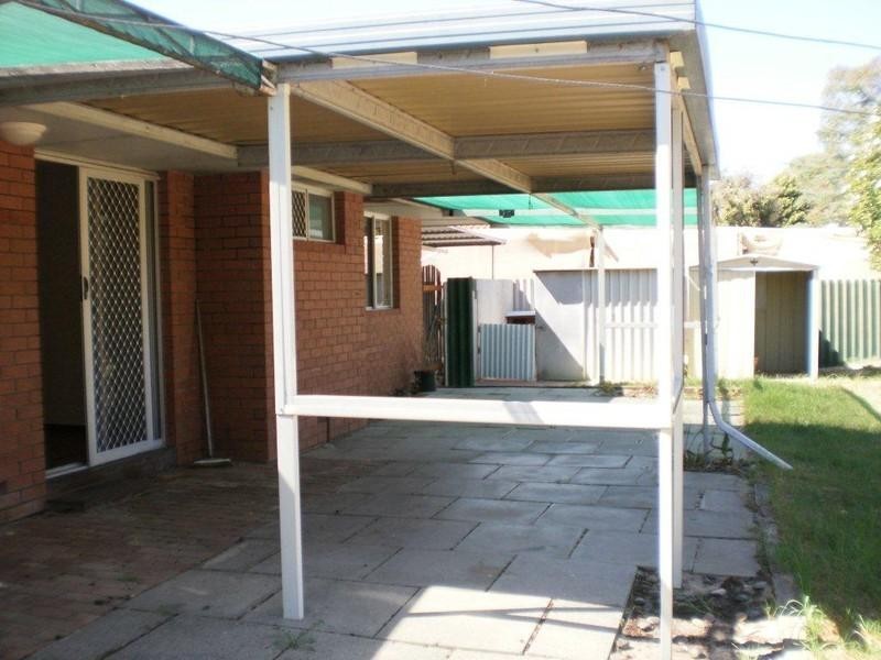 27 Kootingal Road, Armadale WA 6112