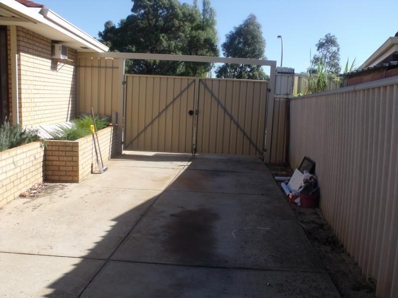 90 Tijuana Road, Armadale WA 6112