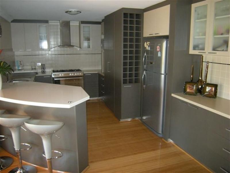 44 Amethyst Crescent, Mount Richon WA 6112