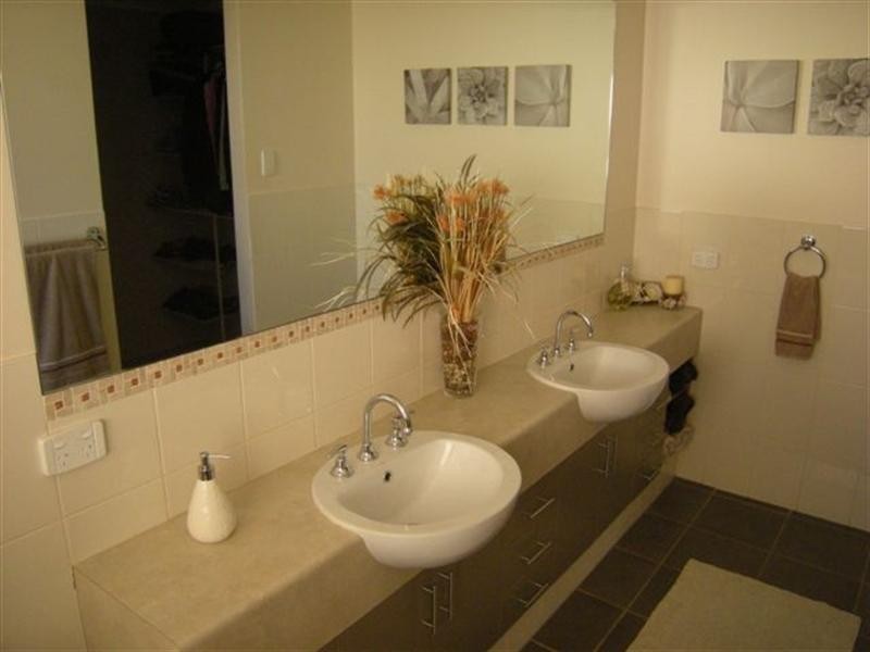 44 Amethyst Crescent, Mount Richon WA 6112