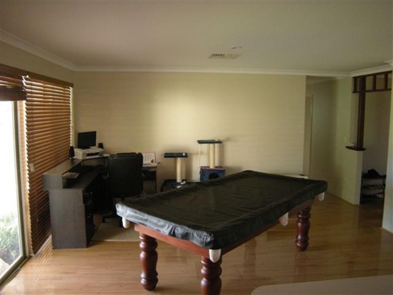 31 Seminole Gardens, Seville Grove WA 6112