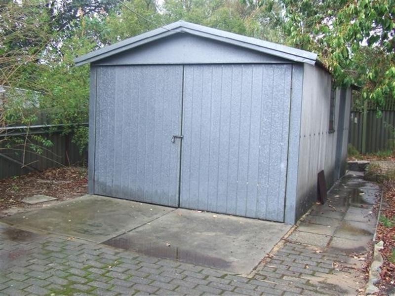 208 Streich Avenue, Armadale WA 6112