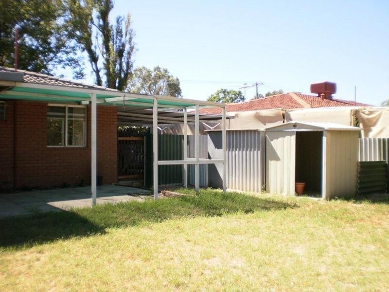27 Kootingal Road, Armadale WA 6112