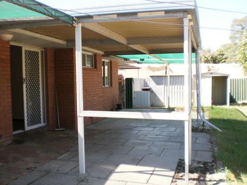 27 Kootingal Road, Armadale WA 6112