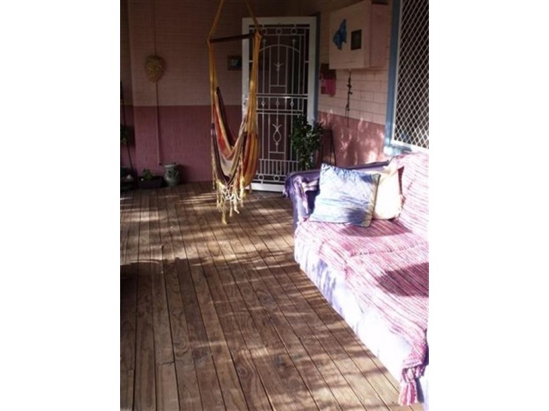 30 Third Avenue, Kelmscott WA 6111