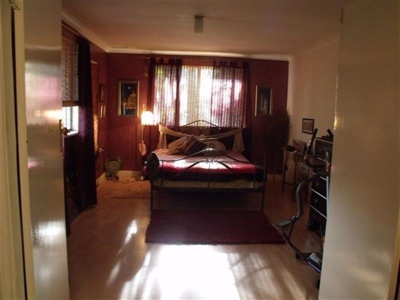 30 Third Avenue, Kelmscott WA 6111