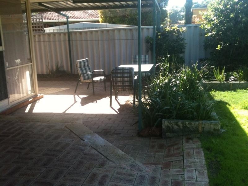 71 Seminole Gardens, Seville Grove WA 6112