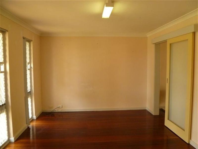 16 Devonshire Terrace, Armadale WA 6112