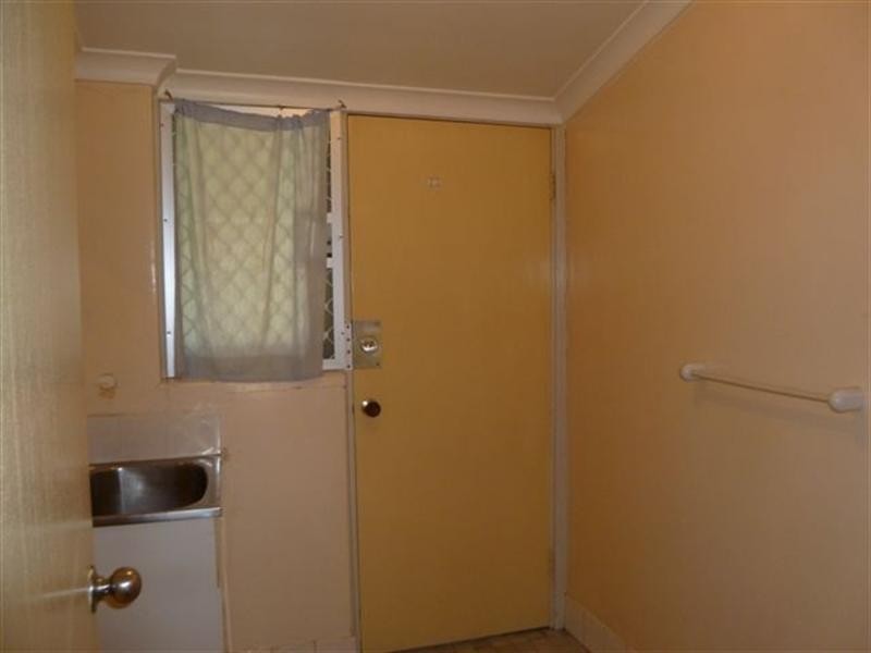 16 Devonshire Terrace, Armadale WA 6112