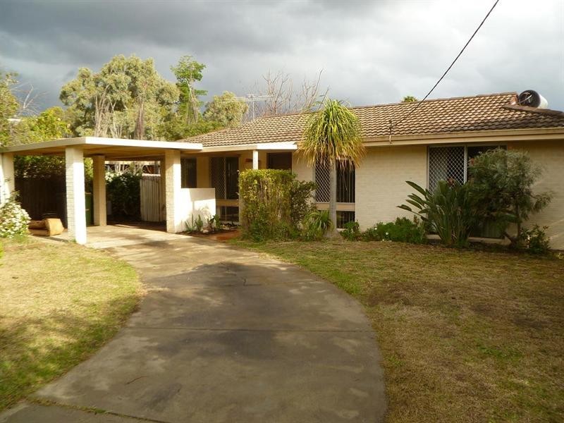 11 Rupert Street, Armadale WA 6112