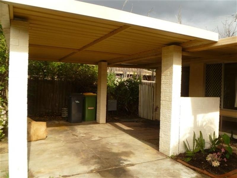 11 Rupert Street, Armadale WA 6112