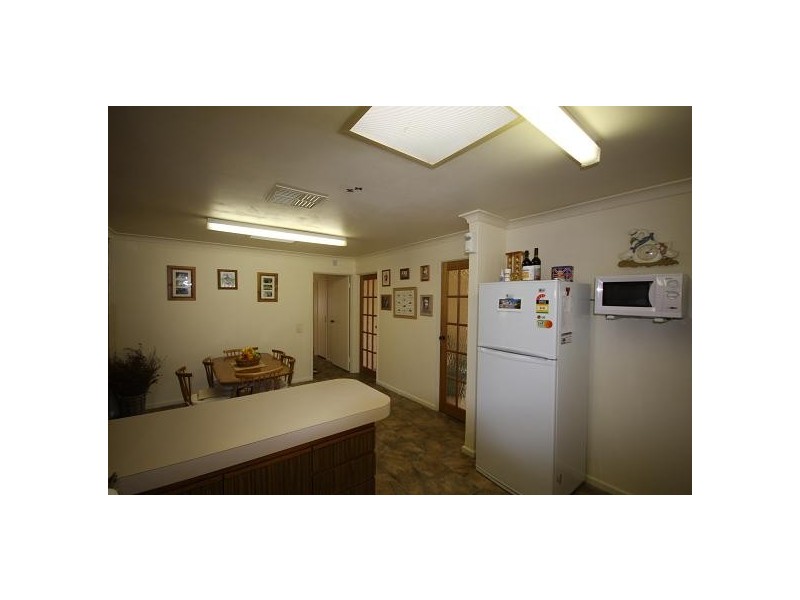 9 Hillside Road, Mount Richon WA 6112