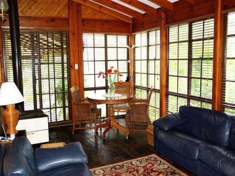 186 Urch Road, Roleystone WA 6111