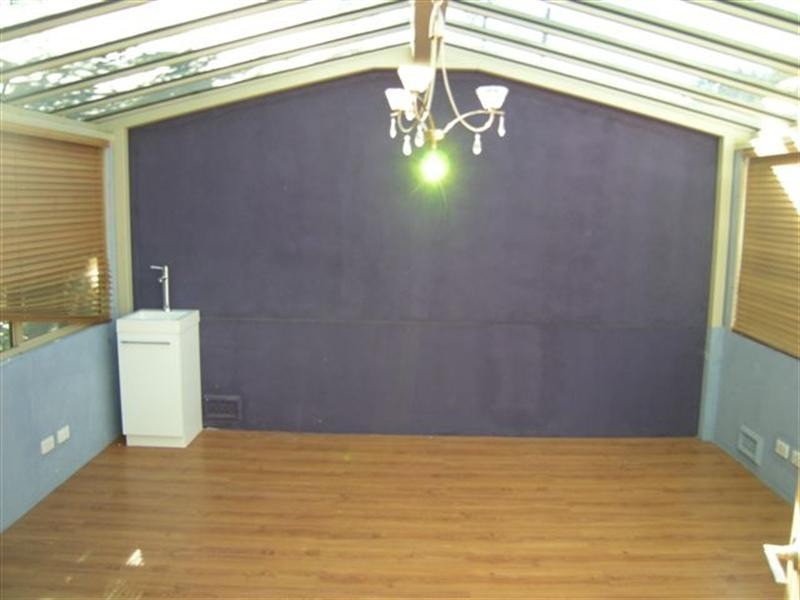 186 Urch Road, Roleystone WA 6111