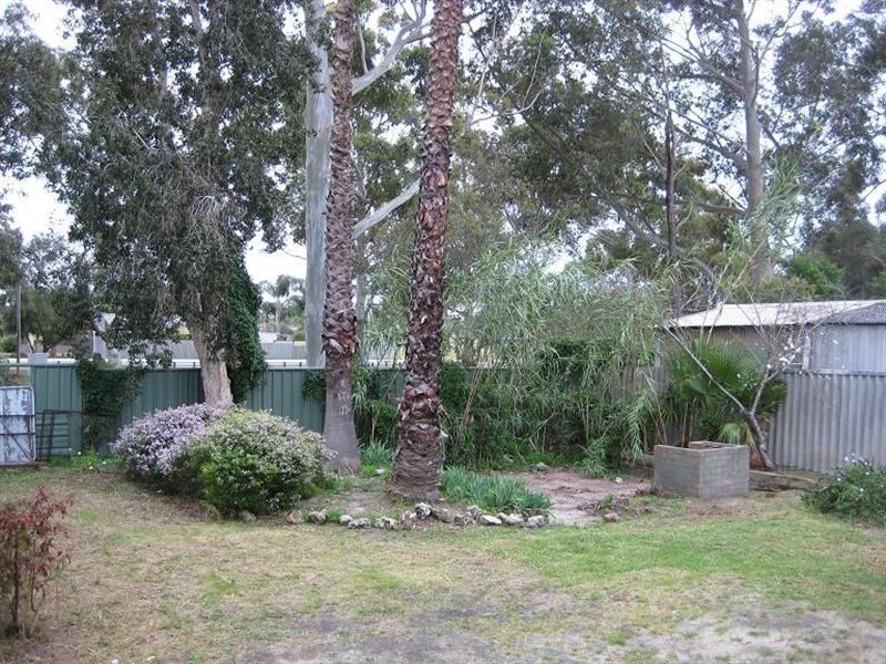 47 Hollybush Way, Kelmscott WA 6111