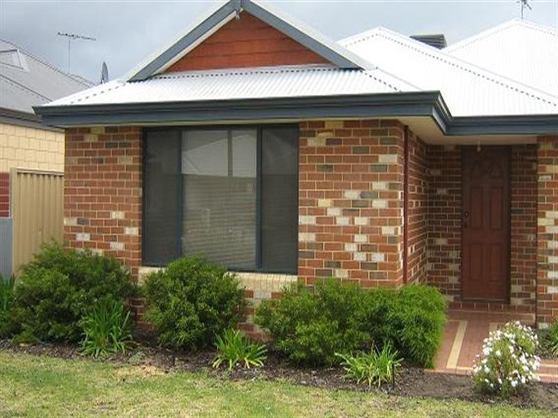 21 Ballawarra Avenue, Byford WA 6122