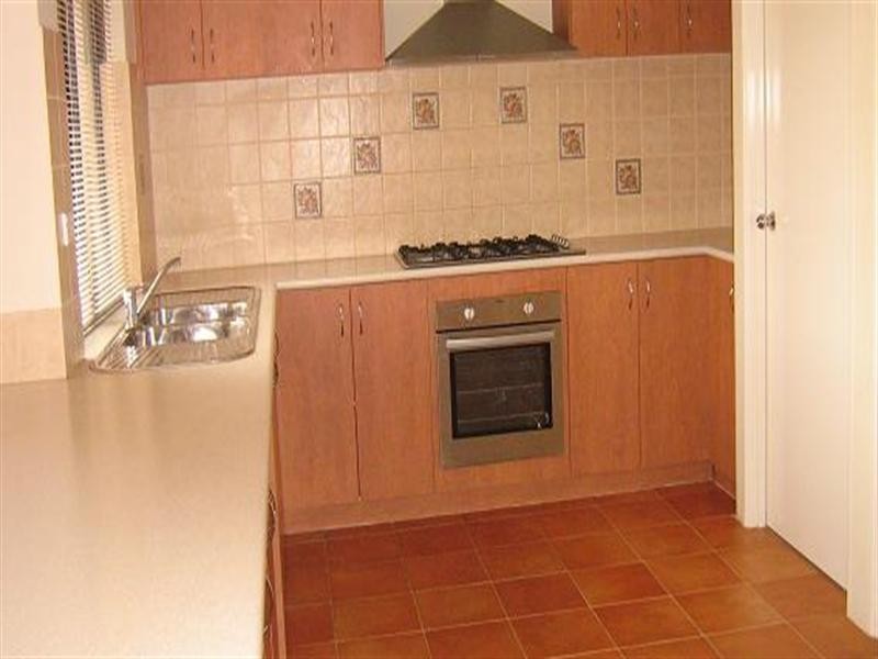 21 Ballawarra Avenue, Byford WA 6122