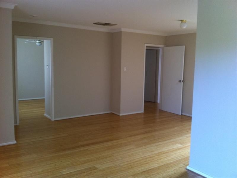 9 Patfield Place, Kelmscott WA 6111