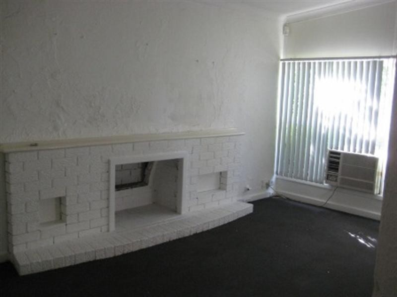 6 Werndley Street, Armadale WA 6112