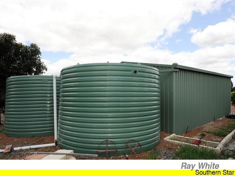 134 Bruns Drive, Darling Downs WA 6122