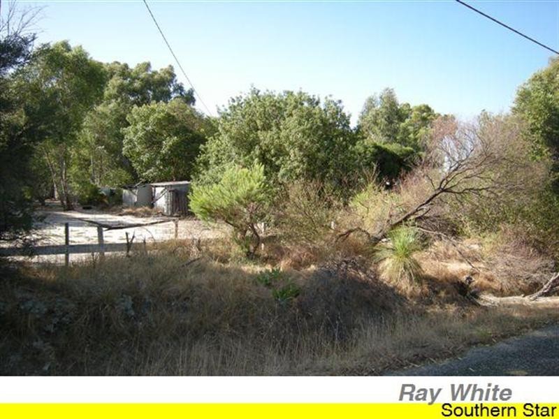 128 Station Street, Martin WA 6110