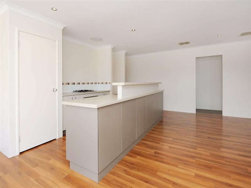 19 Quinine Crescent, Byford WA 6122