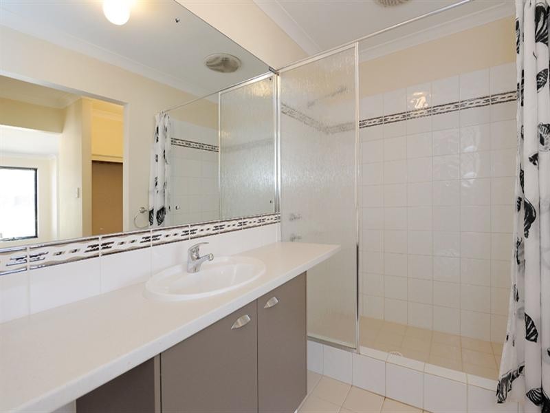 19 Quinine Crescent, Byford WA 6122