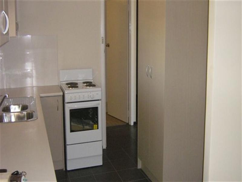 29 Waratah Drive, Camillo WA 6111