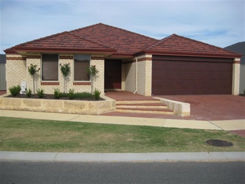 134 Columbia Street, Piara Waters WA 6112