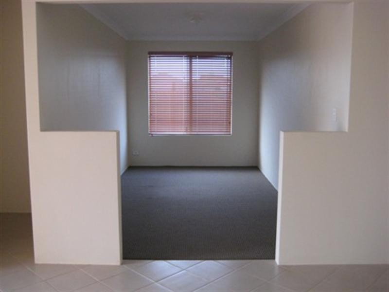 134 Columbia Street, Piara Waters WA 6112