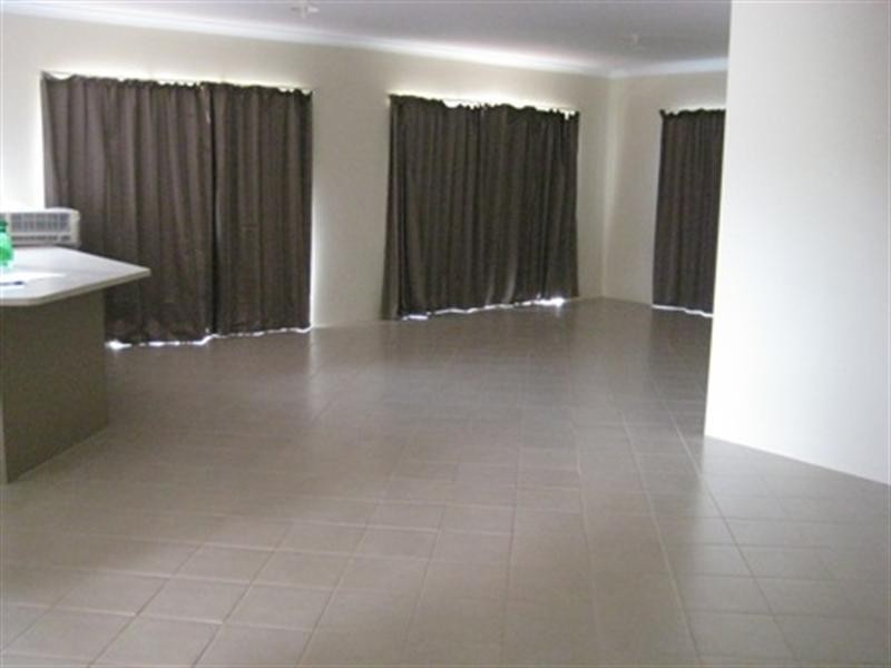 134 Columbia Street, Piara Waters WA 6112