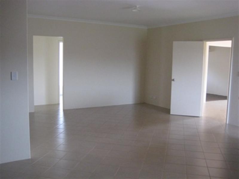 134 Columbia Street, Piara Waters WA 6112