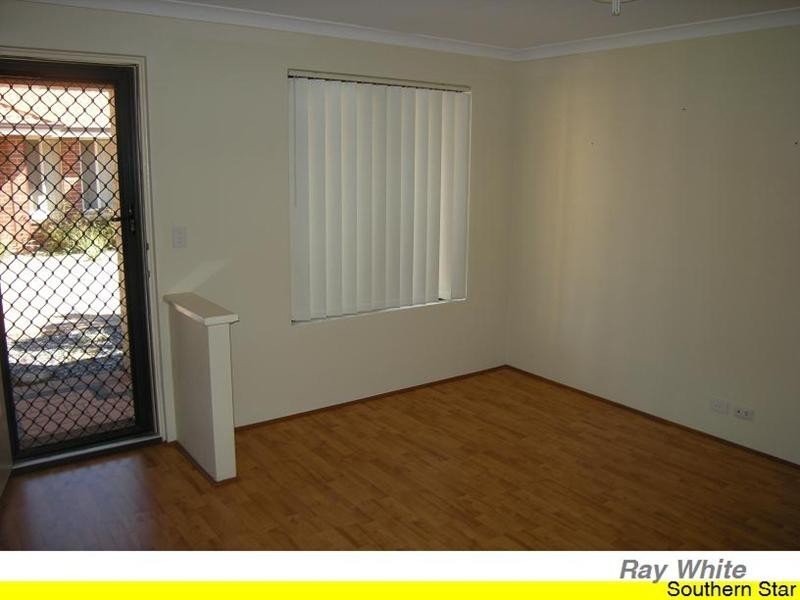 9/51 Third Avenue, Kelmscott WA 6111