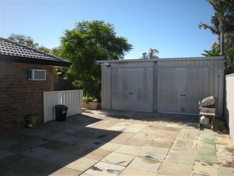 116 Southern River Road, Gosnells WA 6110