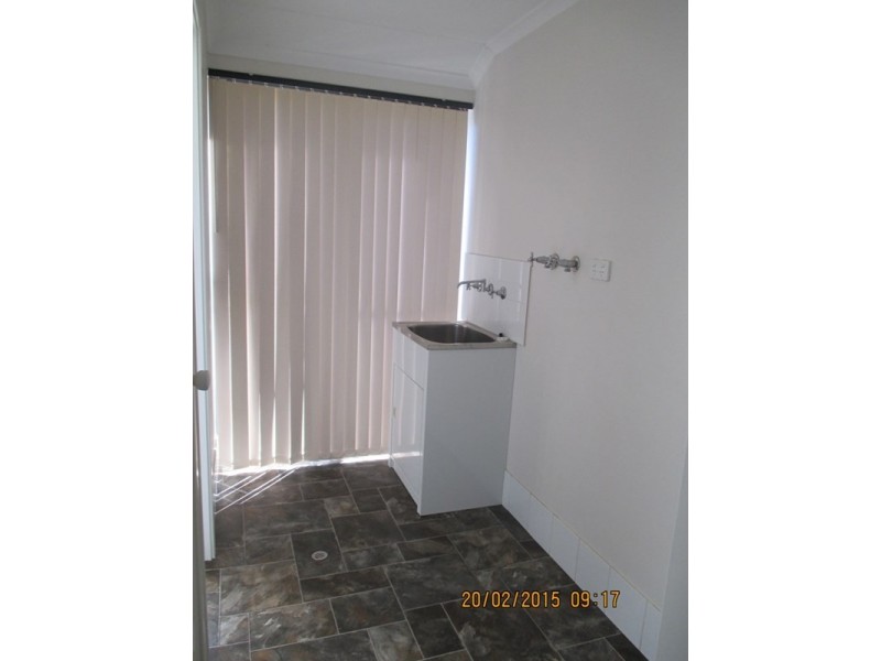 8 Redcurrant Street, Byford WA 6122