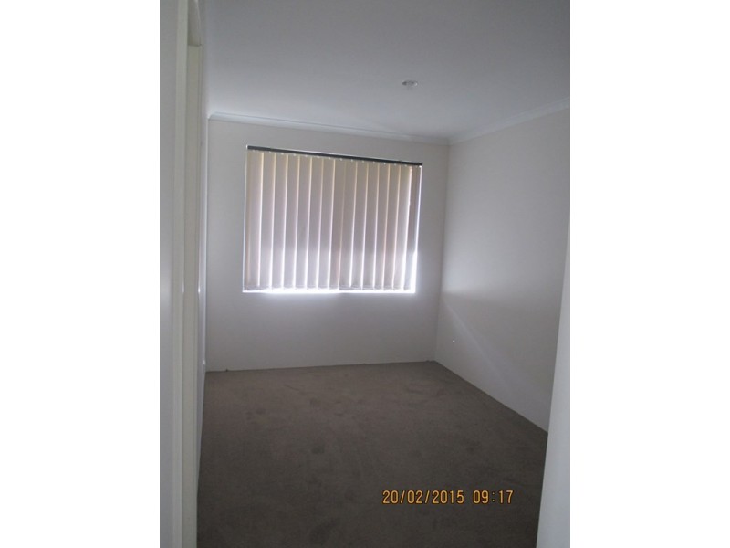 8 Redcurrant Street, Byford WA 6122