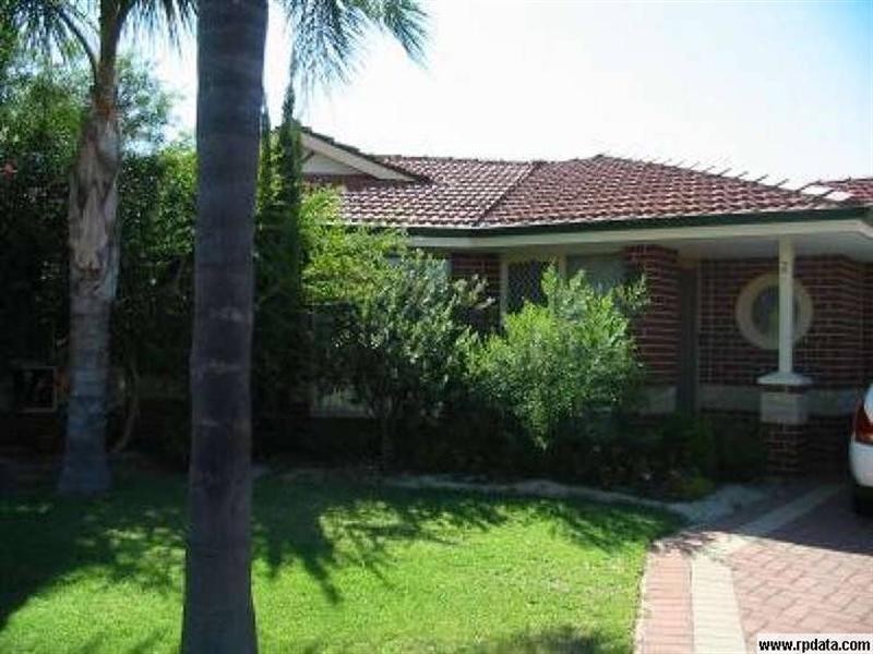 2/12 Heron Court, Maddington WA 6109