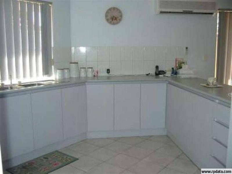 2/12 Heron Court, Maddington WA 6109