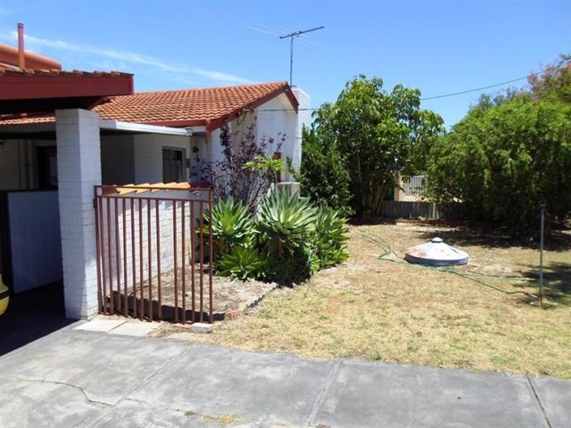 6 Brigalow Way, Armadale WA 6112
