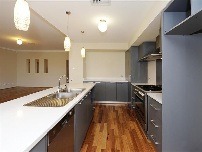 9 Counihan Bend, Harrisdale WA 6112