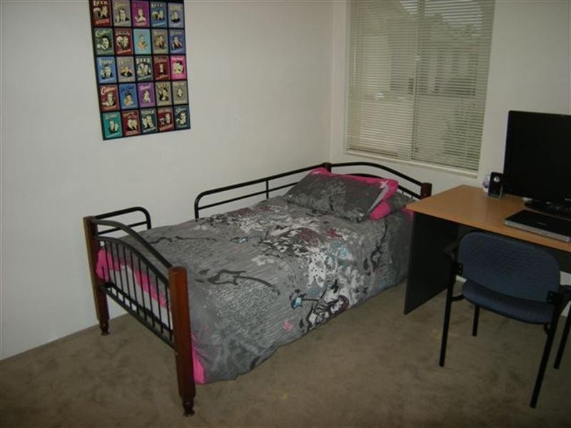 Seville Grove WA 6112