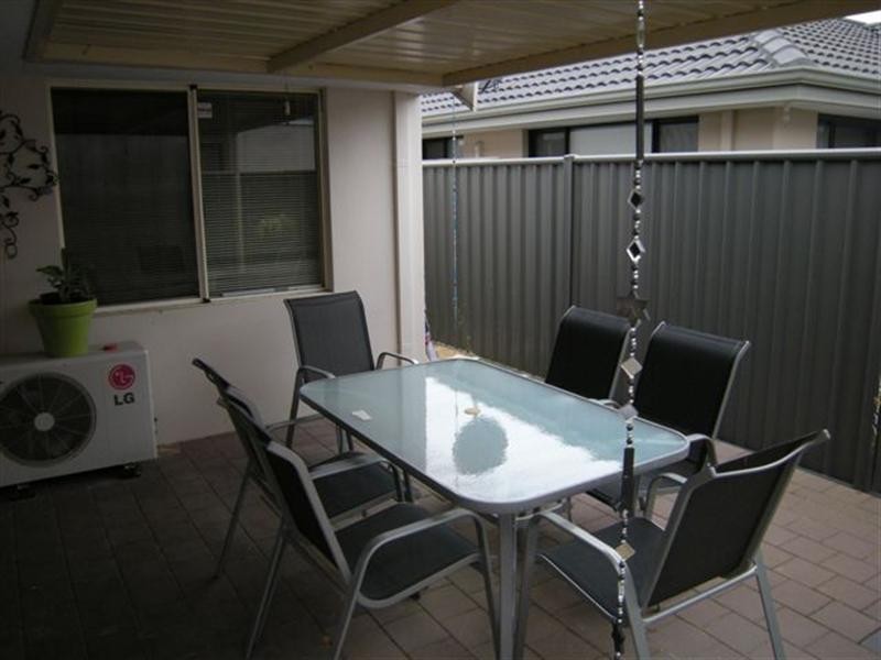 Seville Grove WA 6112