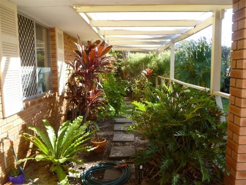 101 Grovelands Drive, Camillo WA 6111