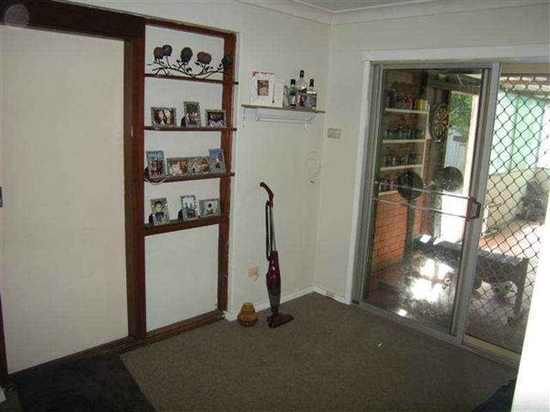 8 Phylma Street, Armadale WA 6112