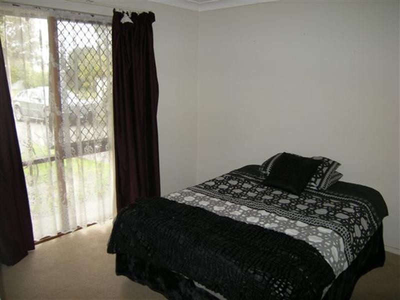 8 Phylma Street, Armadale WA 6112