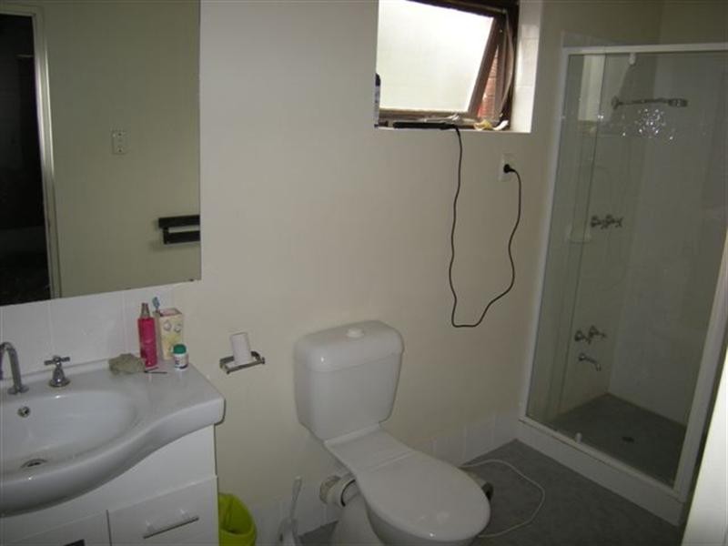 8 Phylma Street, Armadale WA 6112