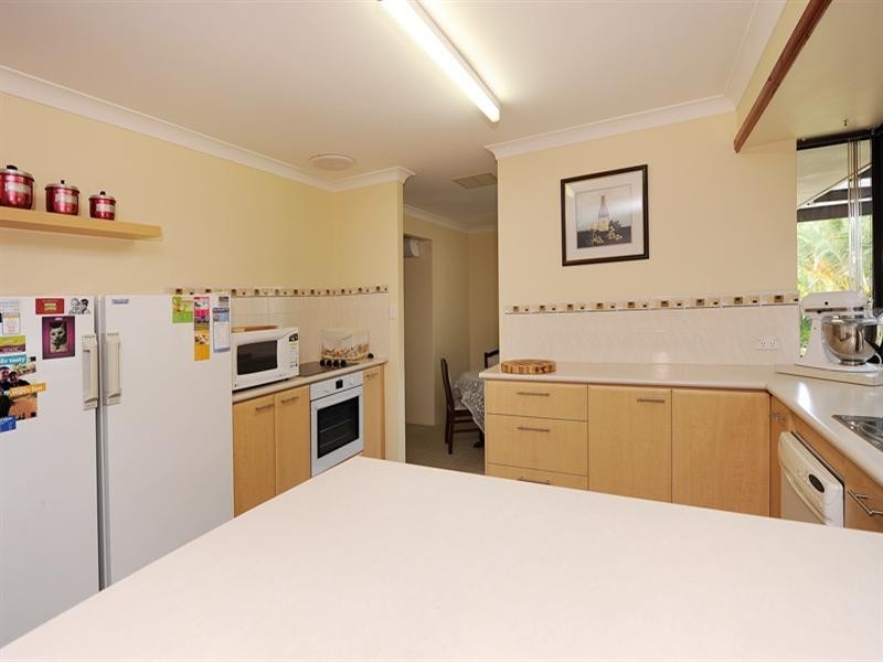 Champion Lakes WA 6111