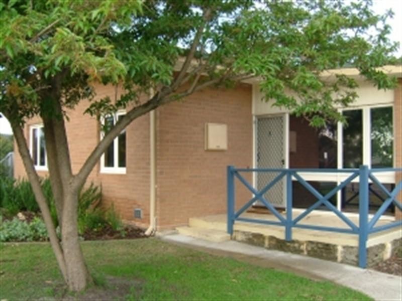 17 Abingdon Place, Kelmscott WA 6111