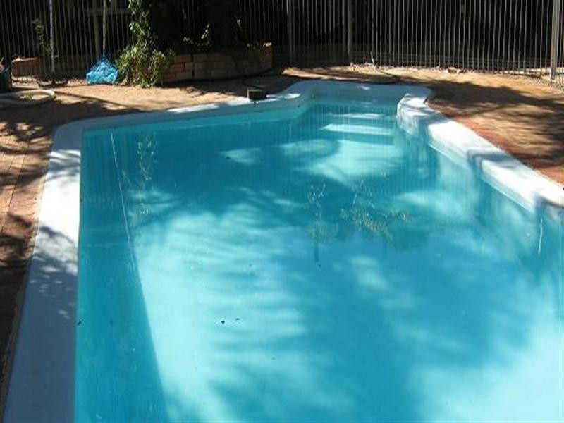 4 Cherry Way, Kelmscott WA 6111