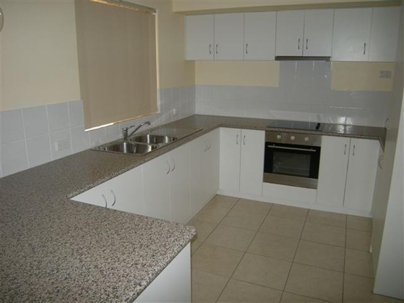 Seville Grove WA 6112